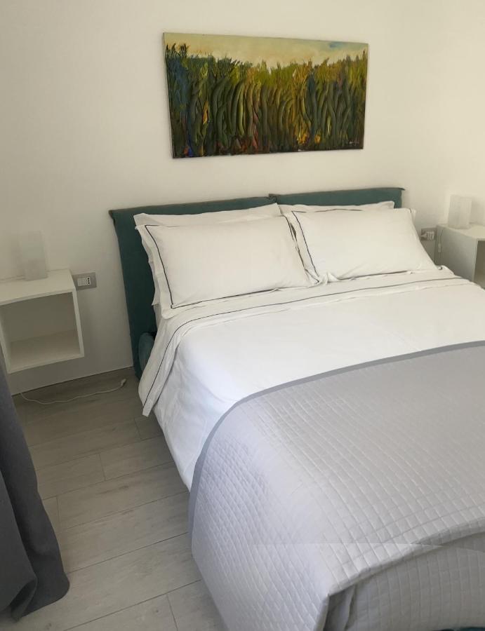 Riviera Apartments Пескара Екстериор снимка