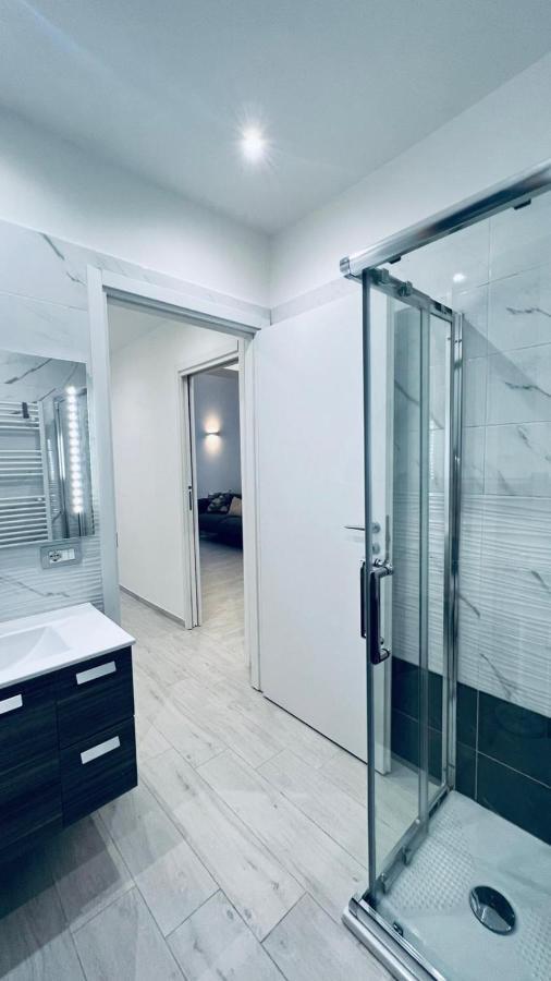 Riviera Apartments Пескара Екстериор снимка