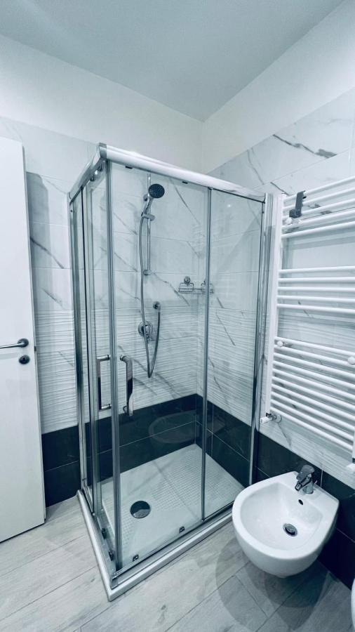 Riviera Apartments Пескара Екстериор снимка