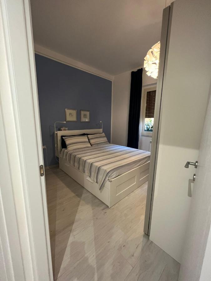 Riviera Apartments Пескара Екстериор снимка